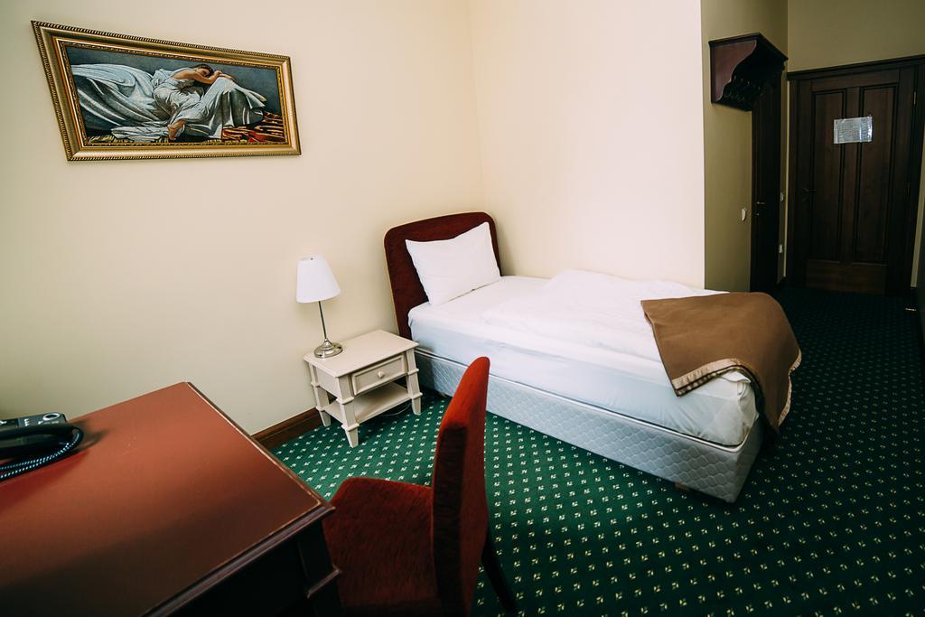 Hotel Bistrampolis Manor Kučiai Zimmer foto